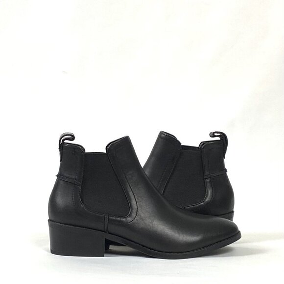 New Steve Madden Dicey Black Leather Chelsea Ankle Boot 6 1/2 - Picture 3 of 8